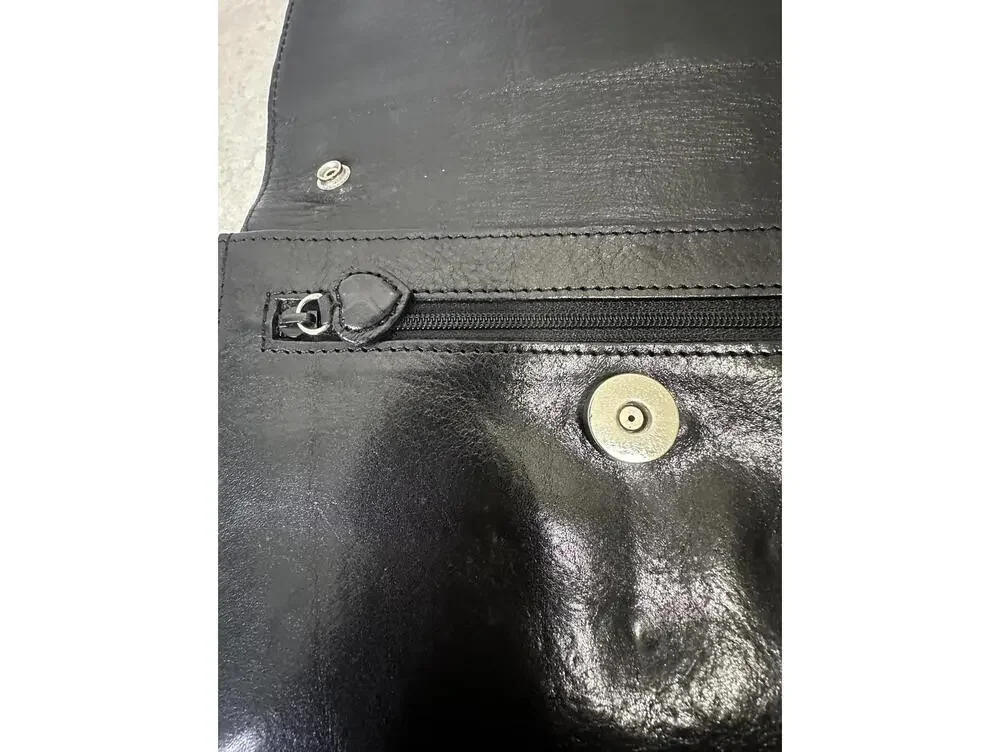 Vintage Brighton black croc-embossed leather snap button organizer/wallet/clutch